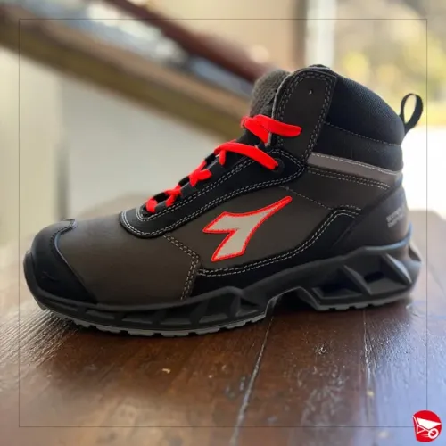 SCARPA DIADORA MID SHARK LEATHER S3 NERO 43...