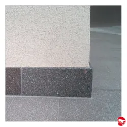 PORFIDO ZOCCOLINO FIAMMATO CM.20 A CORRERE